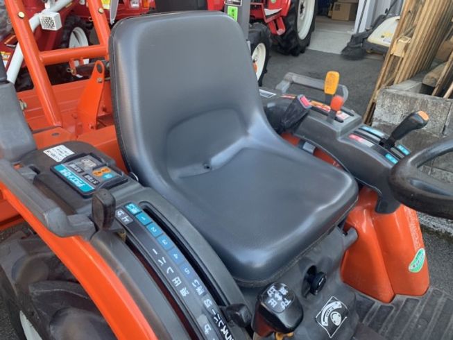 トラクター CTX157 写真５